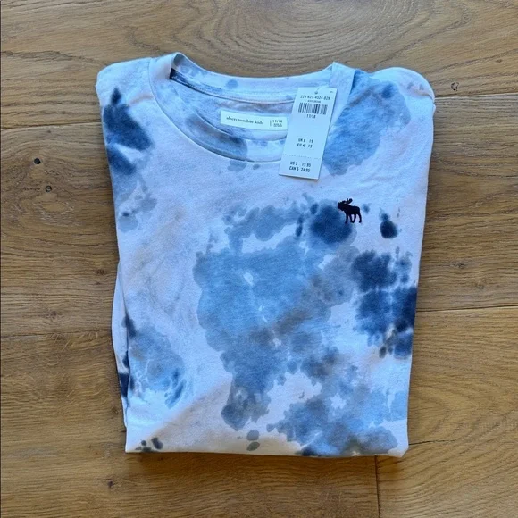 Abercrombie & Fitch Navy and White Tie-Dye Shirt - Picture 3 of 3